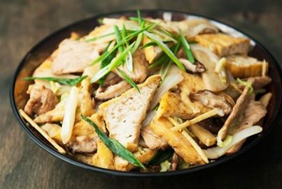 C&aacute;ch l&agrave;m m&oacute;n nấm x&agrave;o thịt đậu ngon