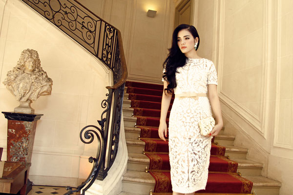 Những nữ doanh nhân nổi tiếng không ngại chi hàng tỷ đồng để mua những món đồ thời trang đắt giá Những nữ doanh nhân nổi tiếng không ngại chi hàng tỷ đồng để mua những món đồ thời trang đắt giá