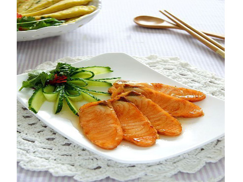 Thực đơn tăng c&acirc;n hi&ecirc;̣u quả kh&ocirc;ng th&ecirc;̉ thi&ecirc;́u món cá h&ocirc;̀i chi&ecirc;n m&acirc;̣t ong