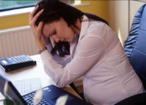 Căng thẳng, stress khi mang bầu ảnh sẽ ảnh hưởng nghi&ecirc;m trọng tới t&iacute;nh c&aacute;ch v&agrave; tr&iacute; tuệ của trẻ sau n&agrave;y
