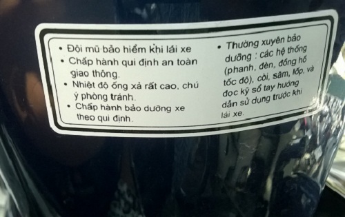Cảnh b&aacute;o an to&agrave;n tr&ecirc;n xe SYM 