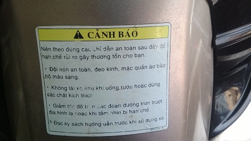 Cảnh b&aacute;o tr&ecirc;n xe m&aacute;y bị l&atilde;ng qu&ecirc;n