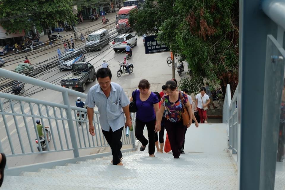 Cầu vượt viện K sau t&acirc;m thư gửi Bộ trưởng Đinh La Thăng