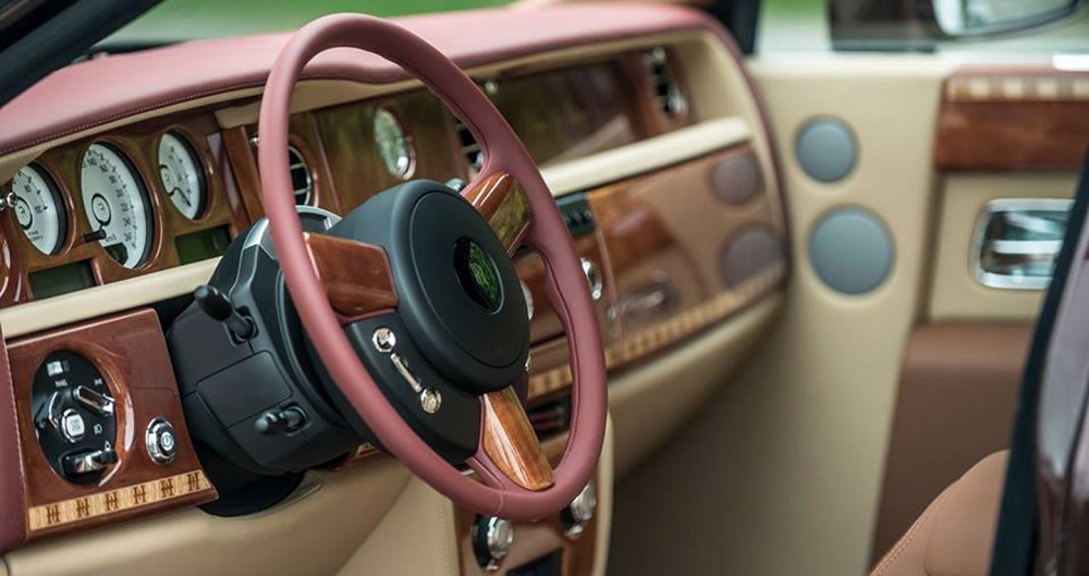 Sau những hình ảnh chi tiết, hi vọng trong một tương lai gần chúng ta có thể chiêm ngưỡng Rolls-Royce ''Ông Hổ'' lăn bánh trên đường phố Việt Nam. Ảnh: Rolls-Royce