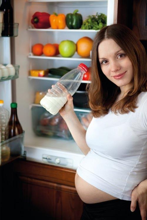 B&agrave; bầu bị tiểu đường n&ecirc;n ăn nhiều m&oacute;n ăn kh&aacute;c nhau trong ng&agrave;y
