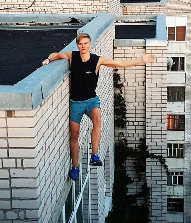 Nga đua mốt chụp ảnh mạo hiểm, nam thanh ni&ecirc;n 17 tuổi chết thẩm
