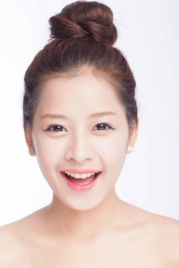Kiểu t&oacute;c b&uacute;i cao sang trọng thường được Chi Pu lựa chọn trong những lần tham gia sự kiện