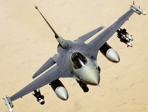Chiến đấu cơ F-16 được đ&aacute;nh gi&aacute; l&agrave; d&ograve;ng chiến đấu cơ th&agrave;nh c&ocirc;ng nhất trong lịch sử Kh&ocirc;ng qu&acirc;n Mỹ