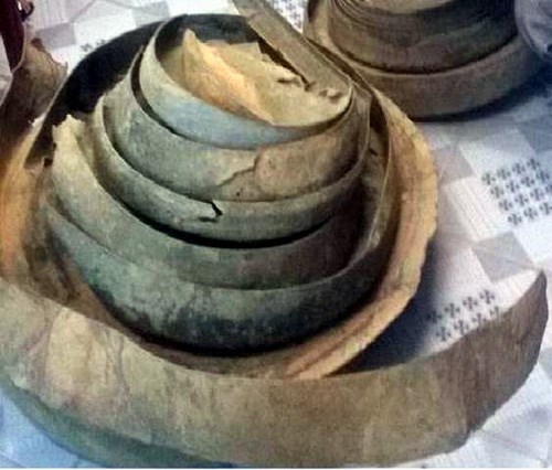 Hiện 28 chiếc chi&ecirc;ng cổ đ&atilde; được b&agrave;n giao cho UBND huyện Đăk Glei