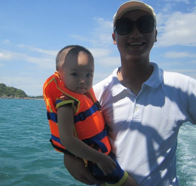 Lê Văn Hoa đã cứu 20 người trong vụ chìm tàu Đà Nẵng. Ảnh: Zing News Lê Văn Hoa đã cứu 20 người trong vụ chìm tàu Đà Nẵng. Ảnh: Zing News