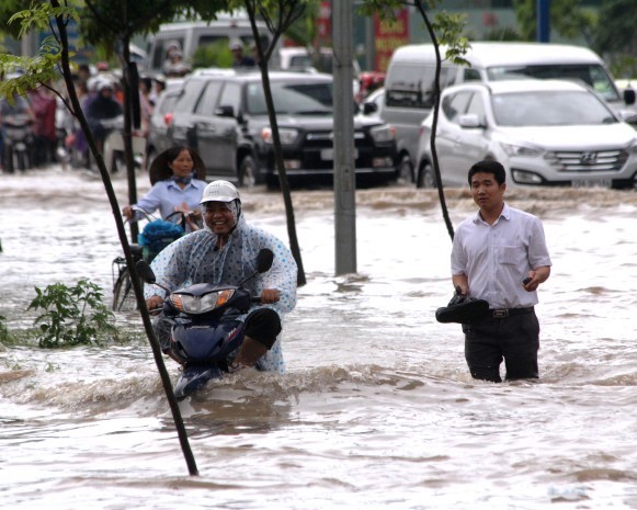 Phấn đấu đến năm 2025, 100% c&aacute;c đ&ocirc; thị kh&ocirc;ng c&ograve;n t&igrave;nh trạng ngập &uacute;ng thường xuy&ecirc;n trong m&ugrave;a mưa.