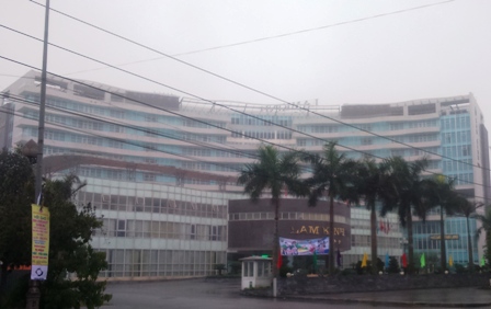 Chơi ma t&uacute;y tổng hợp tại kh&aacute;ch sạn, 16 thanh ni&ecirc;n bị bắt tại trận