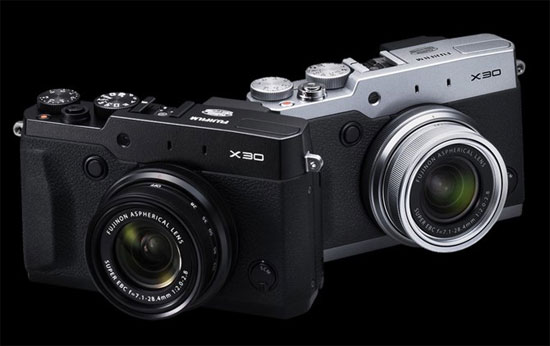 Fujifilm l&agrave; mẫu m&aacute;y ảnh du lịch d&agrave;nh cho những người th&iacute;ch kiểu d&aacute;ng ho&agrave;i cổ 