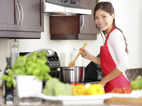 N&ecirc;n chọn mua bếp hồng ngoại t&ugrave;y theo mục đ&iacute;ch sử dụng