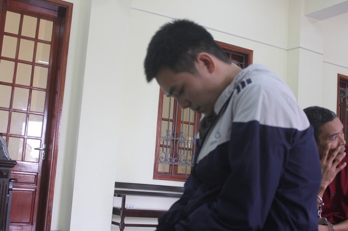 Tại phi&ecirc;n t&ograve;a, bị c&aacute;o T&uacute; tỏ ra ăn năn v&agrave; rất hối hận v&igrave; h&agrave;nh vi giết người vợ từng đầu ấp, tay gối của m&igrave;nh