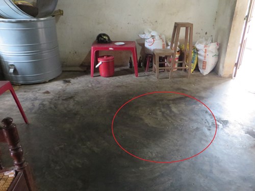 Hiện trường vụ chồng đốt vợ con do m&acirc;u thuẫn gia đ&igrave;nh ở Nghệ An tối 27/7 vừa qua