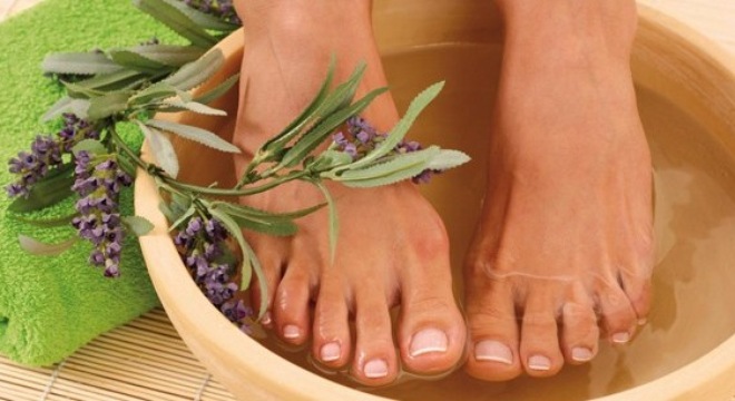 Chữa yếu sinh l&yacute; nam giới bằng Đ&ocirc;ng y kh&ocirc;ng chỉ an to&agrave;n, hiệu quả m&agrave; lại tiết kiệm chi ph&iacute;