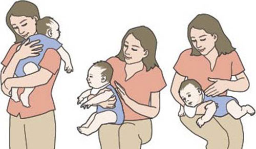 Mẹo chữa nấc cục ở trẻ nhỏ bằng c&aacute;ch c&ugrave; cho b&eacute; cười