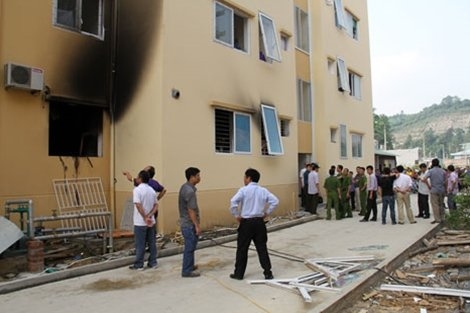 Hiện trường vụ nổ chung cư. Anh: Vietnamne