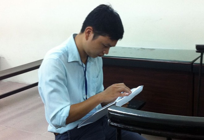 Cựu nh&acirc;n vi&ecirc;n ng&acirc;n h&agrave;ng lập 'web đen' v&igrave; 'sở th&iacute;ch'