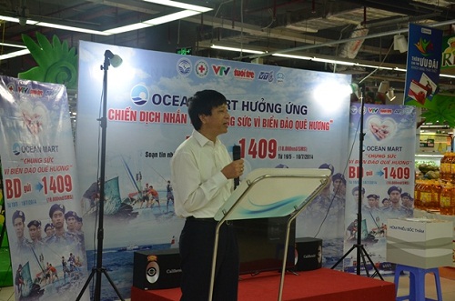 &Ocirc;ng Đo&agrave;n Văn Th&aacute;i, Ph&oacute; Chủ tịch &ndash; TTK Trung Ương Hội Chữ Thập Đỏ Việt Nam ph&aacute;t động chương tr&igrave;nh.	