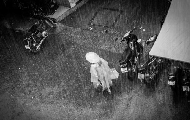 5 b&iacute; k&iacute;p chụp ảnh ng&agrave;y mưa gi&oacute;