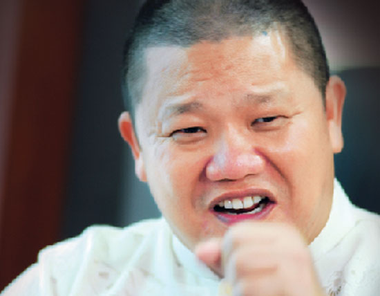 Chủ tịch Tập đo&agrave;n T&ocirc;n Hoa Sen -  L&ecirc; Phước Vũ trước khi th&agrave;nh c&ocirc;ng cũng đ&atilde; phải trải qua rất nhiều thăng trầm cuộc đời
