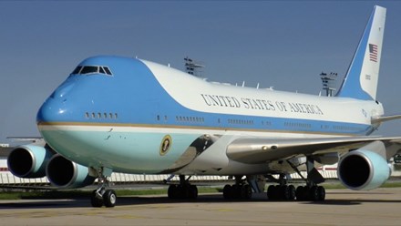 Chuy&ecirc;n cơ Air Force One của Tổng thống Mỹ
