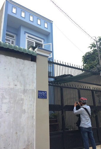 Căn nh&agrave; nơi xảy ra vụ hai vợ chồng tự thi&ecirc;u ở TPHCM