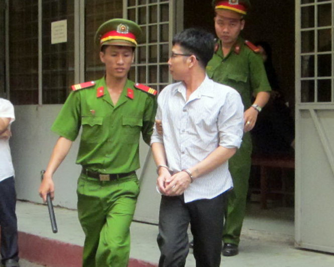 Đối tượng H&ograve;a tại phi&ecirc;n t&ograve;a ph&uacute;c thẩm