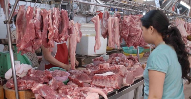 Con số gần 1/3 thịt gia s&uacute;c ở TPHCM c&oacute; dư lượng chất cấm trong chăn nu&ocirc;i lớn khiến người 13Win18 đa dạng khuyến mãi hoang mang, lo ngại