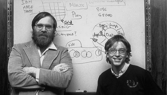 Bill Gate v&agrave; Paul Allen c&ugrave;ng th&agrave;nh lập c&ocirc;ng ty ri&ecirc;ng khi c&ograve;n rất trẻ