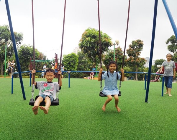 C&ocirc;ng vi&ecirc;n Cầu giấy địa điểm đi chơi ng&agrave;y 1/6 cho b&eacute; tại H&agrave; Nội