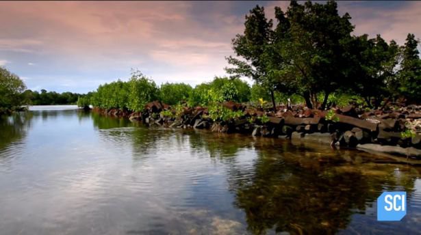 Th&agrave;nh phố Nan Madol được cho l&agrave; bị ma &aacute;m. Ảnh: D&acirc;n tr&iacute; 
