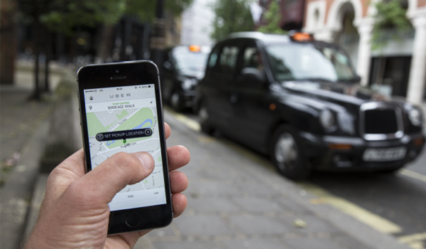 Cảnh gi&aacute;c với m&atilde; độc n&uacute;p b&oacute;ng Uber đ&aacute;nh cắp th&ocirc;ng tin người d&ugrave;ng