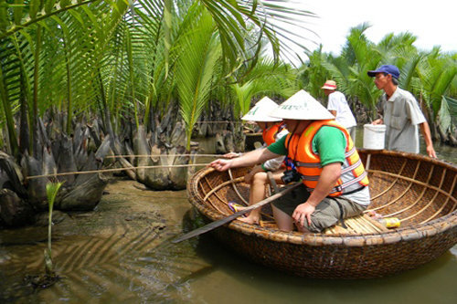 Rừng dừa bảy mẫu Hội An