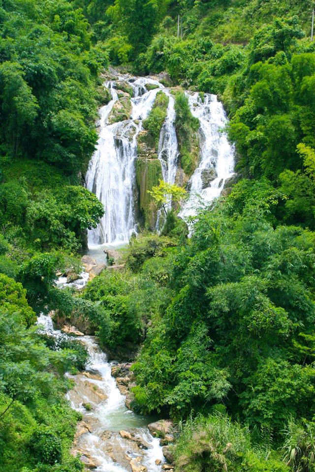 Ba Khan - Thi&ecirc;n đường du lịch bị l&atilde;ng qu&ecirc;n