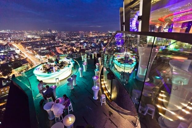 10 qu&aacute;n caf&eacute; tr&ecirc;n cao l&agrave;m nức l&ograve;ng giới trẻ H&agrave; Nội, S&agrave;i G&ograve;n
