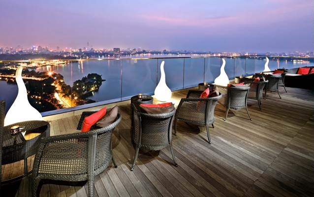 10 qu&aacute;n caf&eacute; tr&ecirc;n cao l&agrave;m nức l&ograve;ng giới trẻ H&agrave; Nội, S&agrave;i G&ograve;n