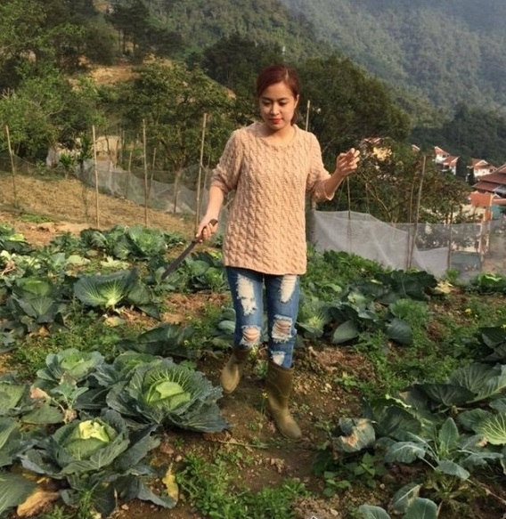 Ho&agrave;ng Th&ugrave;y Linh khoe căn biệt thự đang x&acirc;y của gia đ&igrave;nh