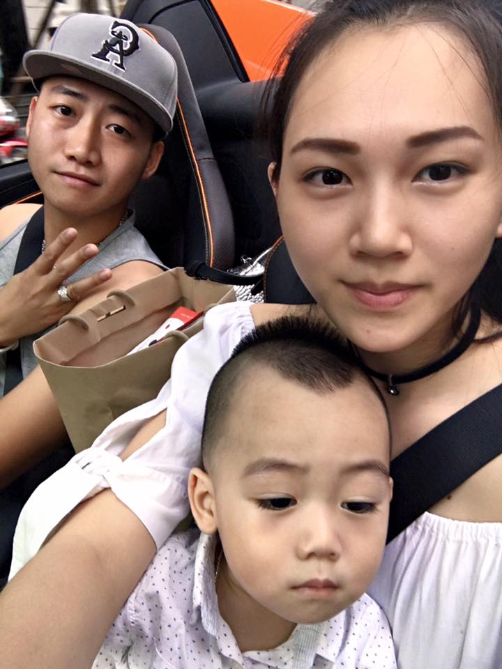 &Ocirc;ng x&atilde; Phạm Ngọc Thạch khoe qu&agrave; Trung thu h&agrave;ng chục tỷ