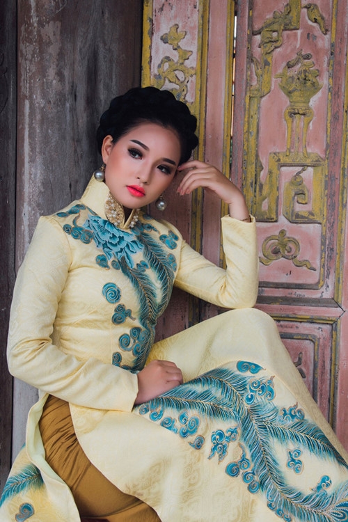 Sao Việt: Vợ Duy Nhân tái xuất làm mẫu ảnh với vẻ kiêu sa 'hút hồn' 