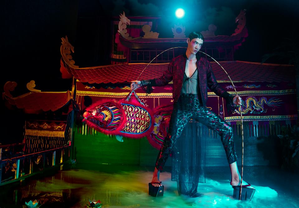 Angela Phương Trinh &lsquo;đối đầu&rsquo; với c&aacute;c th&iacute; sinh Next Top Model tập 10