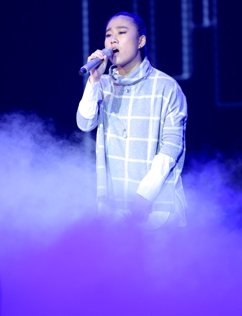 The Voice Kids 2016 – Liveshow 1: Đông Nhi khóc nức nở vì học trò cưng