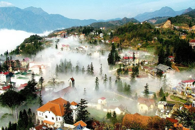 Kinh nghiệm du lịch Sapa &ndash; đi c&aacute;p treo Fansipan chỉ với 2 triệu đồng