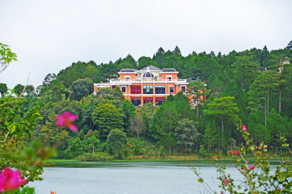 Chi&ecirc;m ngưỡng resort sang chảnh bậc nhất ở Đ&agrave; Lạt
