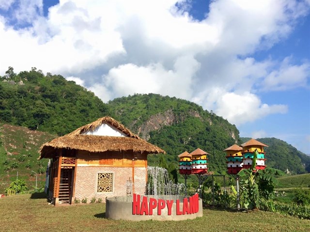 Du lịch Mộc Ch&acirc;u, đừng bỏ lỡ khu vui chơi HappyLand