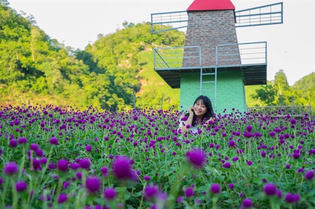 Du lịch Mộc Ch&acirc;u, đừng bỏ lỡ khu vui chơi HappyLand