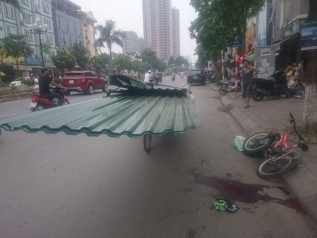 Bị tôn cứa cổ: Sơ cứu đúng cách có cơ hội cứu sống