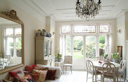 Biệt thự tiền tỷ của bộ ba sao 'Ho&agrave;n ch&acirc;u c&aacute;ch c&aacute;ch'